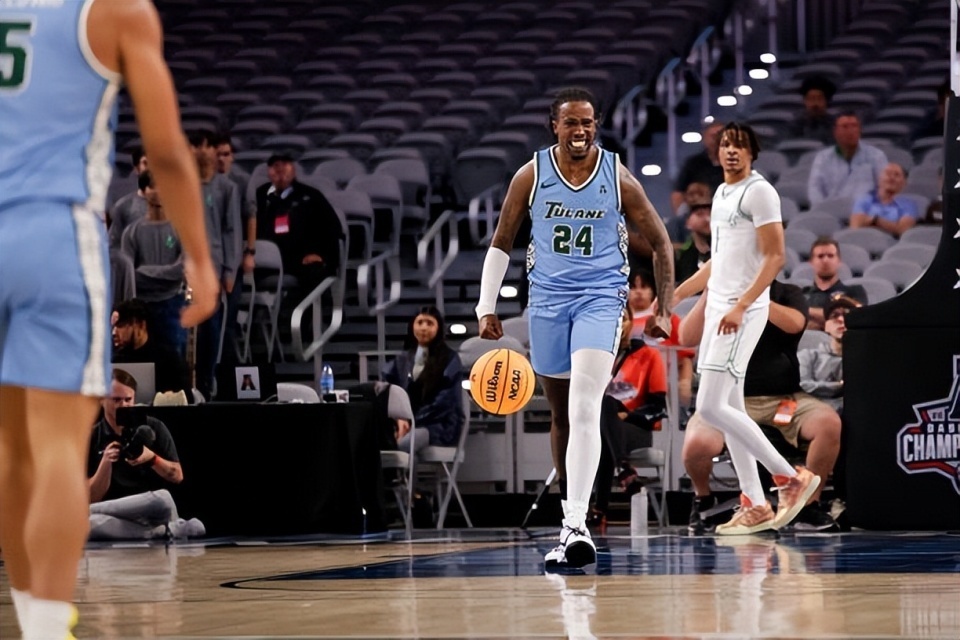 随后他又被, 场均数据为, QKG