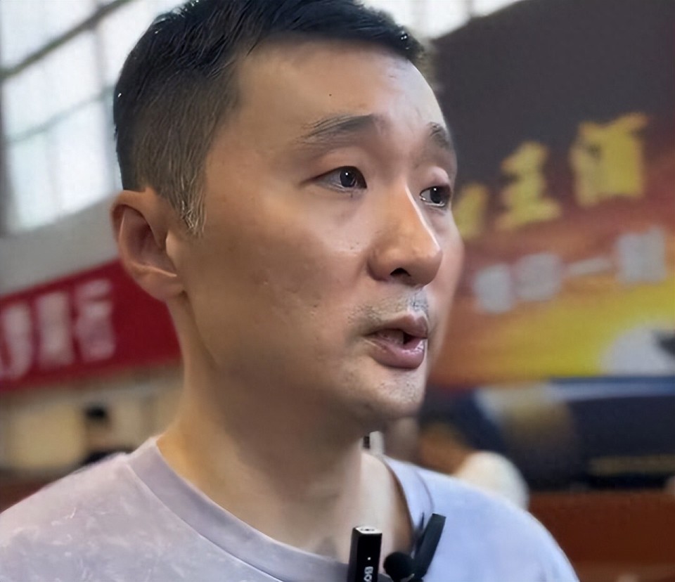 整个球队在 整个球队在